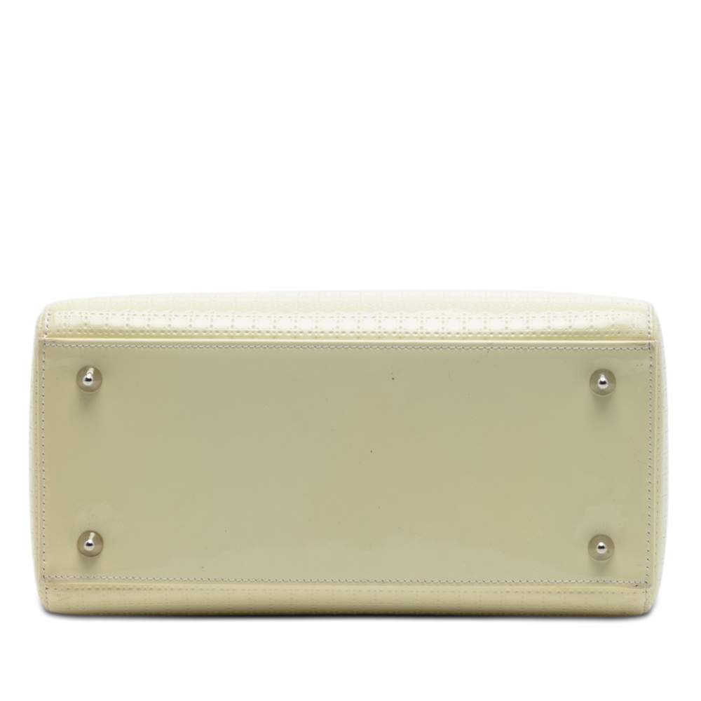 Pre-Loved Dior Medium Patent Microcannage Lady Dior - Picture 3 of 7